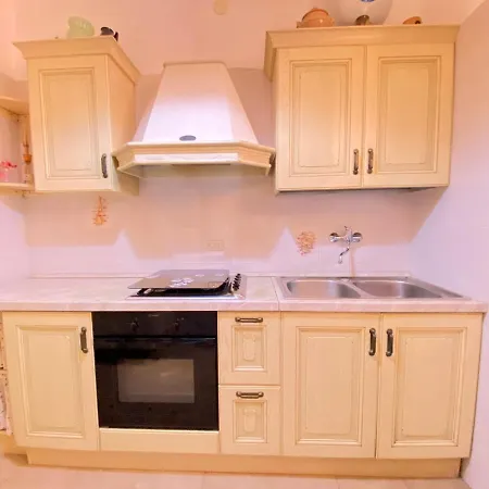Birdy Center Apartment Gallipoli